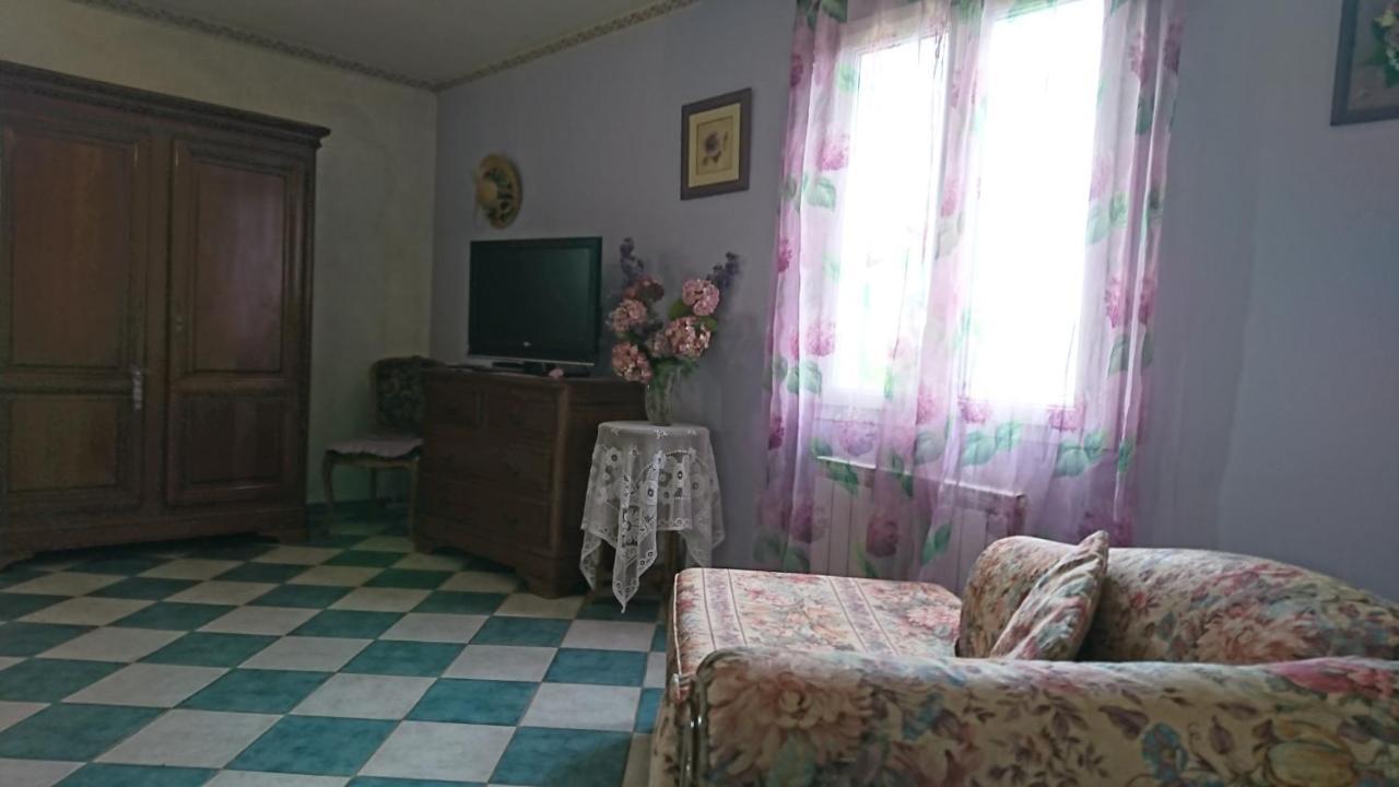 Villa Py Margon  Extérieur photo